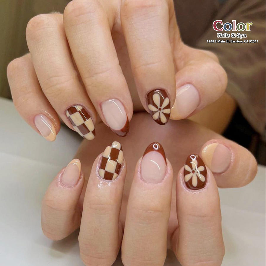Nail design by Color Nails & Spa 